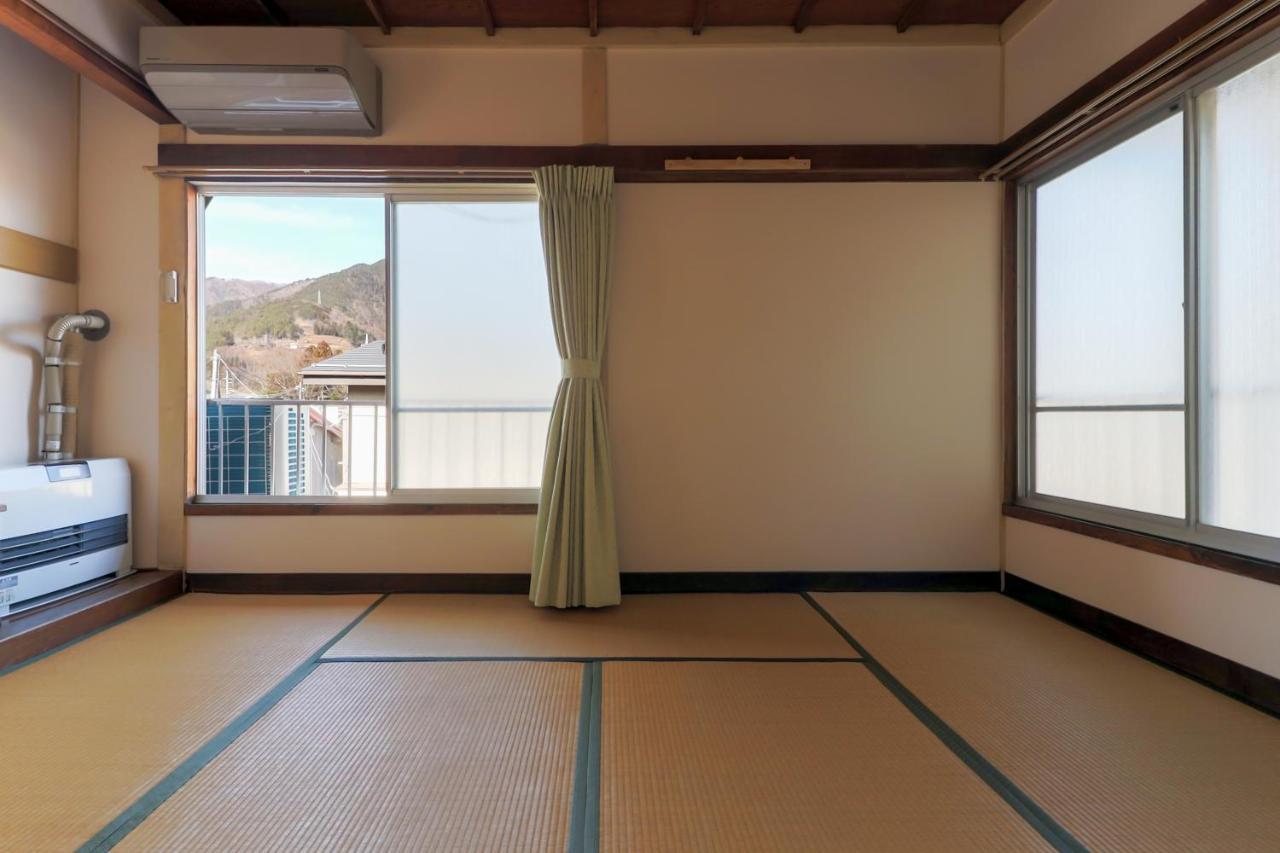 Fujiyoshida Youth Hostel Dış mekan fotoğraf